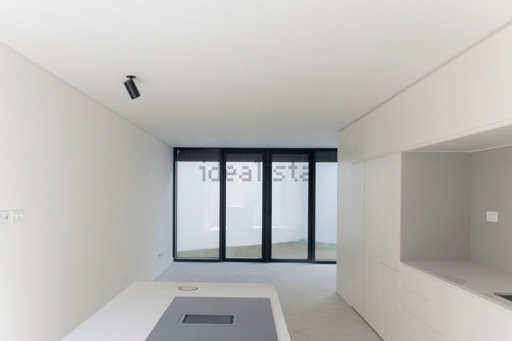 Appartement t2 à vendre – Rua Pereira Henriques, 618