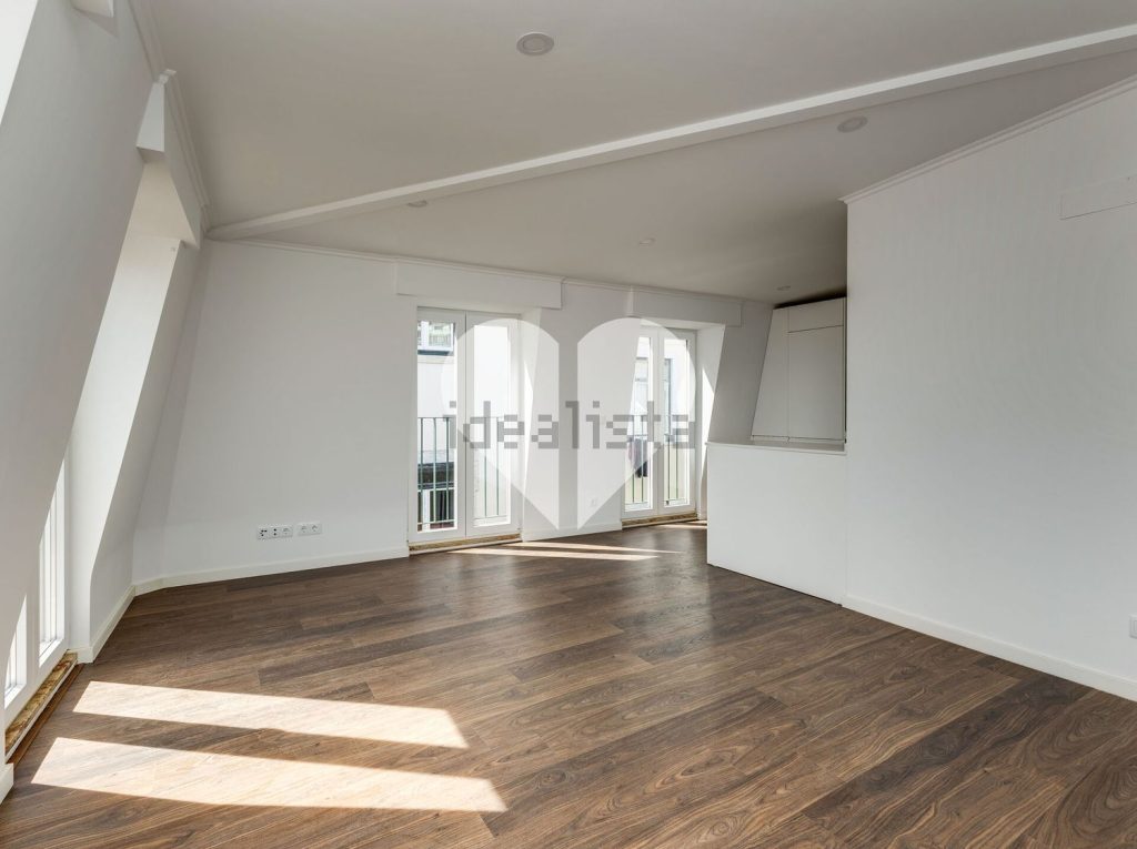 Appartement t2 à vendre – Rua do Almada, 2