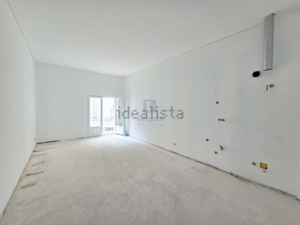 Studio t0 à vendre – Rua dos Anjos, 49