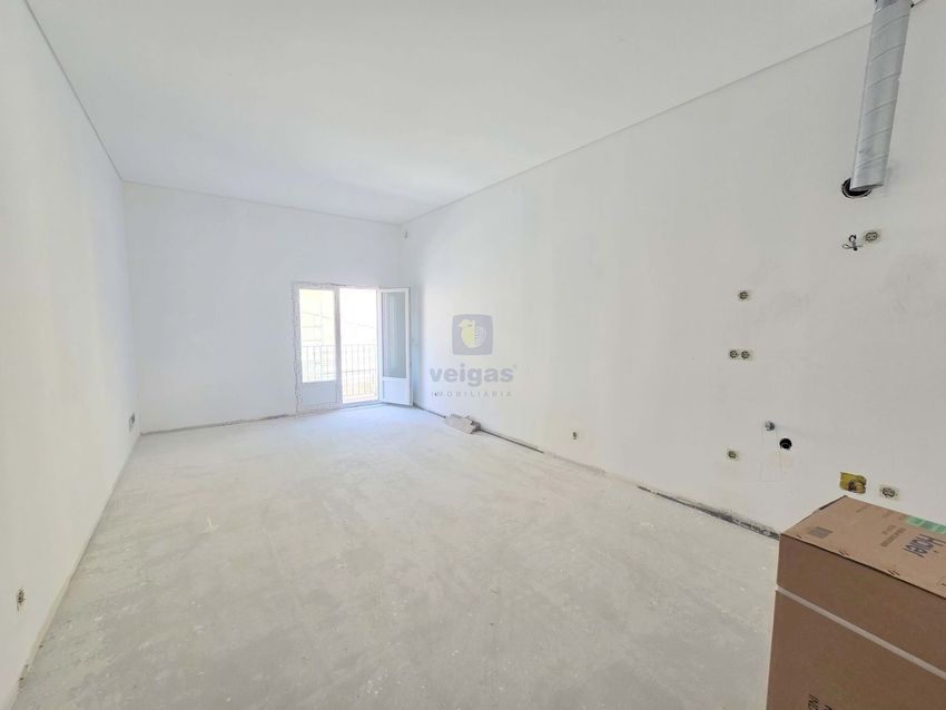 Studio t0 à vendre – Rua dos Anjos, 49