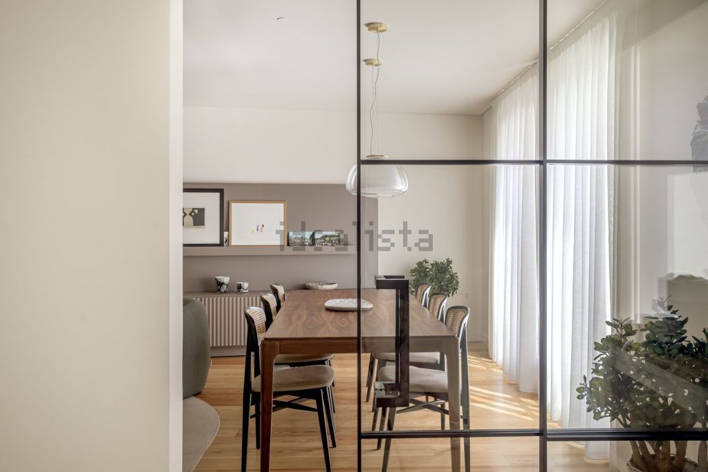 Appartement t3 à vendre – Rua Ferreira Lapa, 41