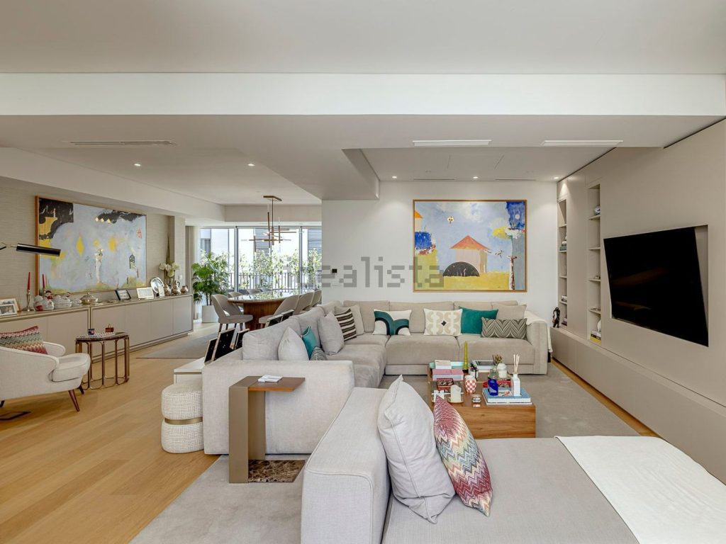 Appartement t4 à vendre – Rua Doutor António Cândido, 18