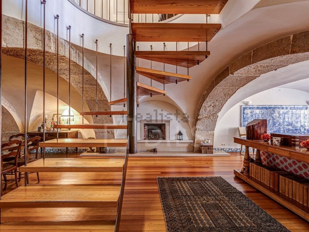 Appartement t3 à vendre – Rua de São João da Praça