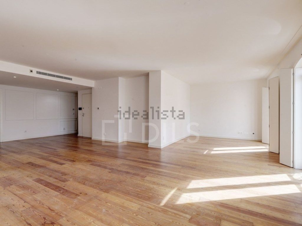 Appartement t4 à vendre – Rua Almeida Brandão