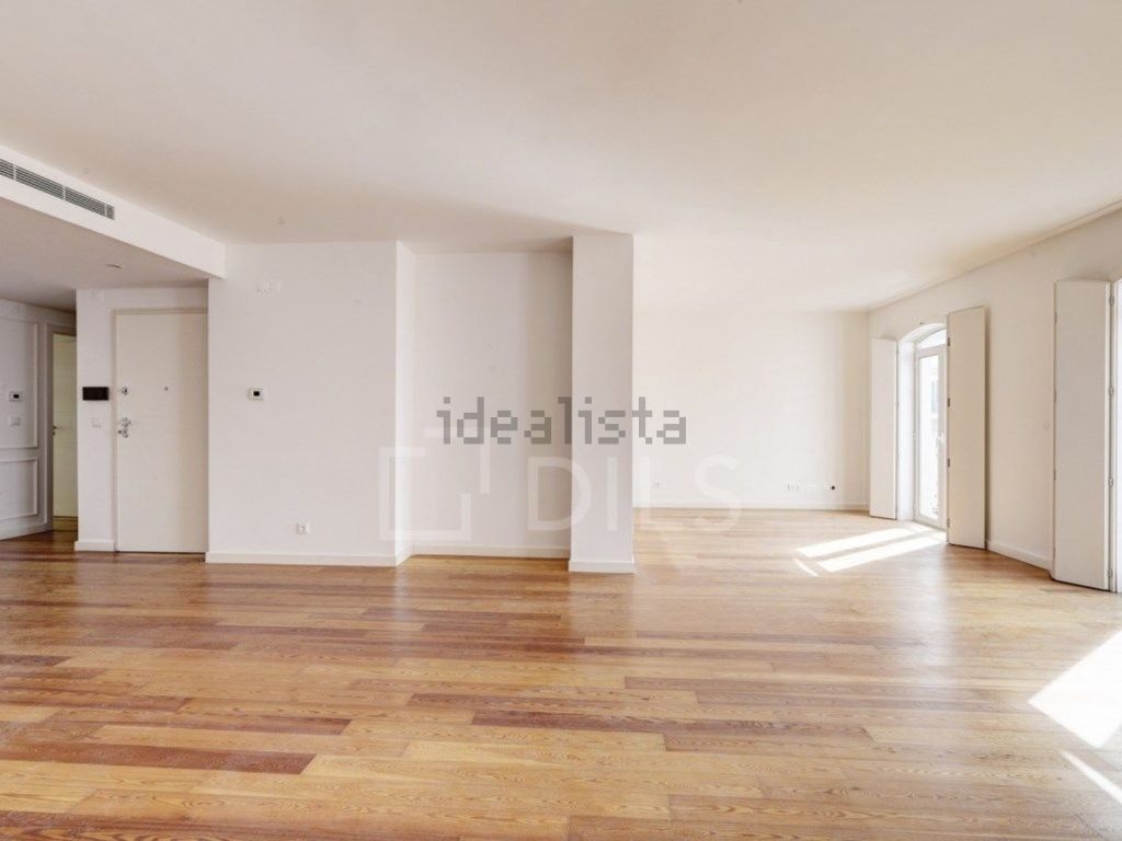 Appartement t4 à vendre – Rua Almeida Brandão