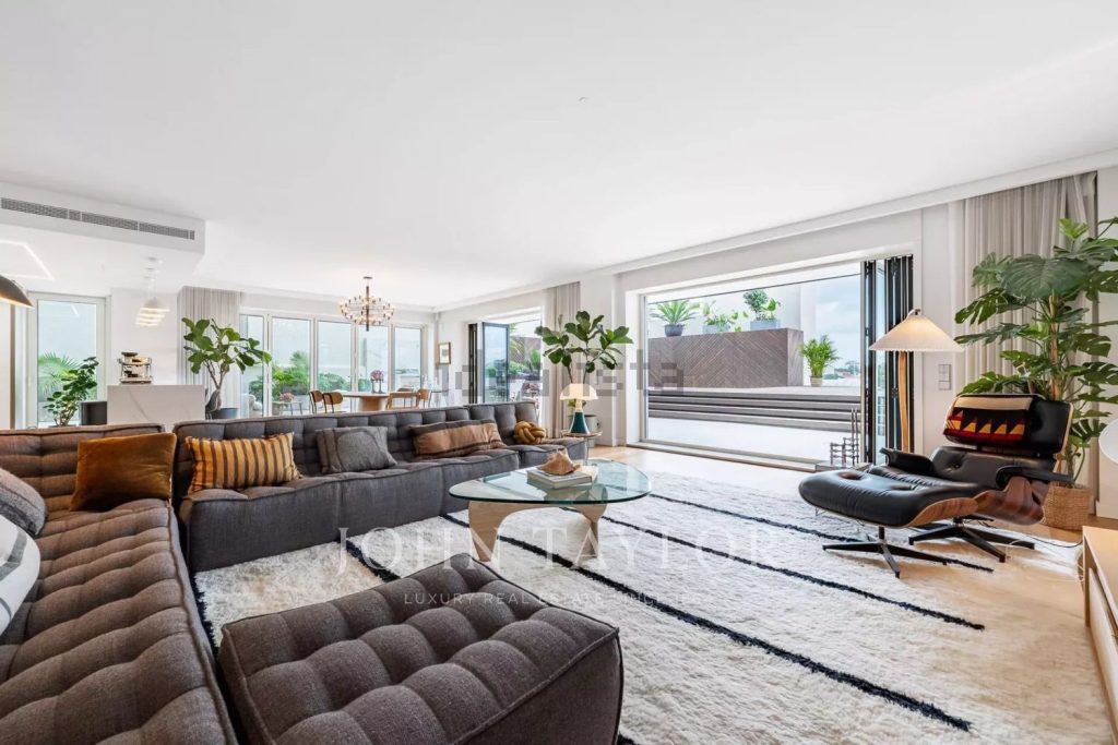 Appartement t5 à vendre – Avenida Álvares Cabral