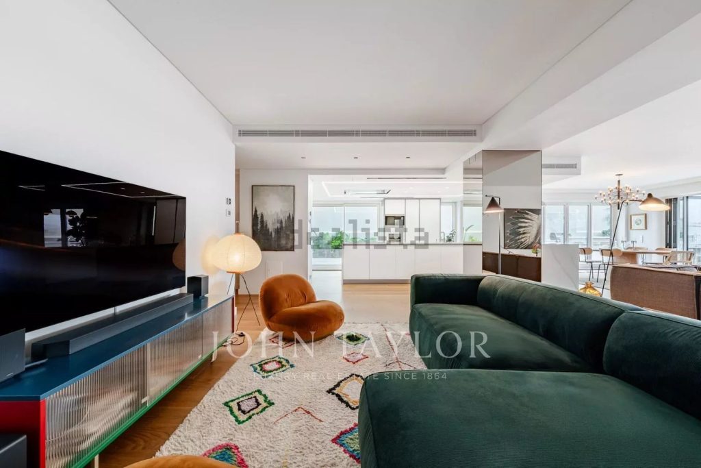 Appartement t5 à vendre – Avenida Álvares Cabral