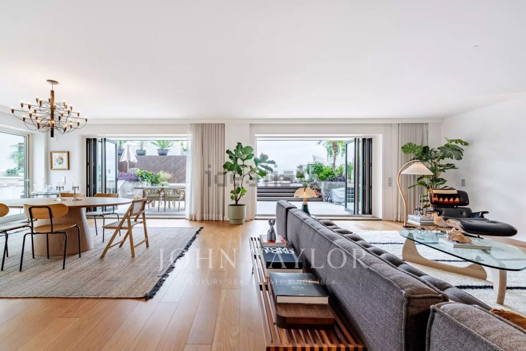 Appartement t5 à vendre – Avenida Álvares Cabral