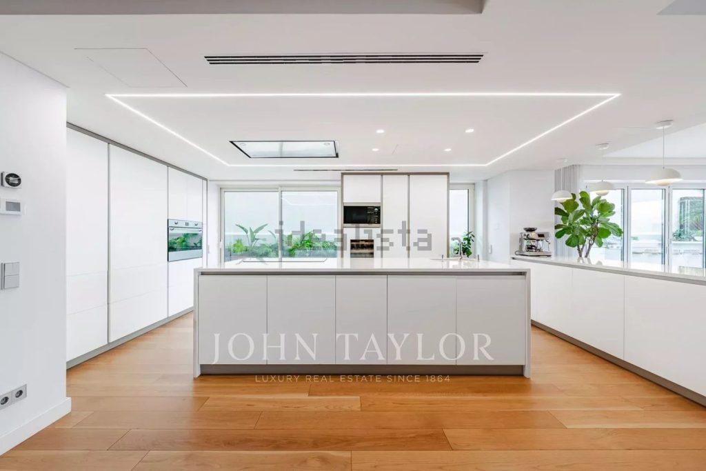 Appartement t5 à vendre – Avenida Álvares Cabral