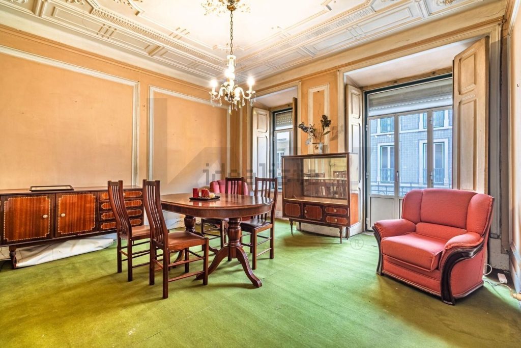 Appartement t4 à vendre – Rua Carlos José Barreiros, 27