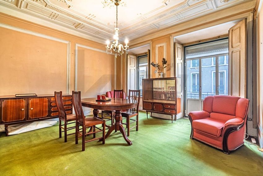 Appartement t4 à vendre – Rua Carlos José Barreiros, 27