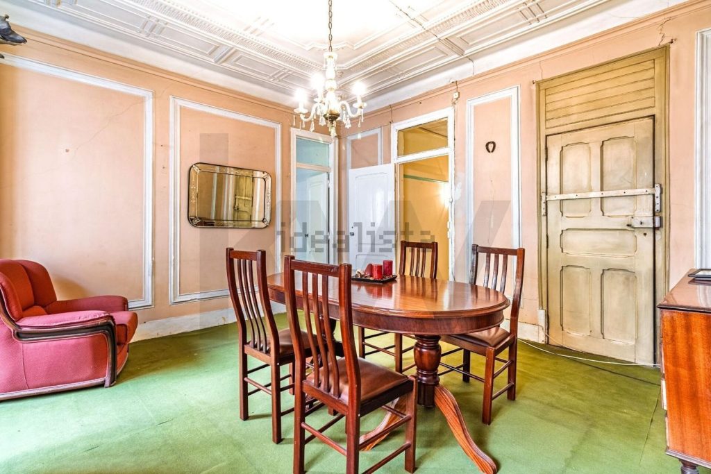 Appartement t4 à vendre – Rua Carlos José Barreiros, 27